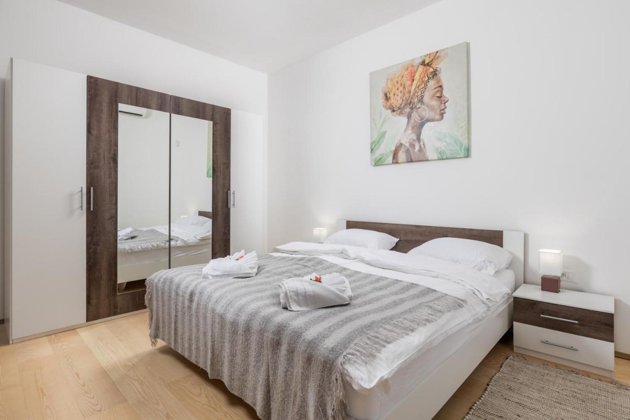 El Caminante Apartment Rijeka Exteriör bild
