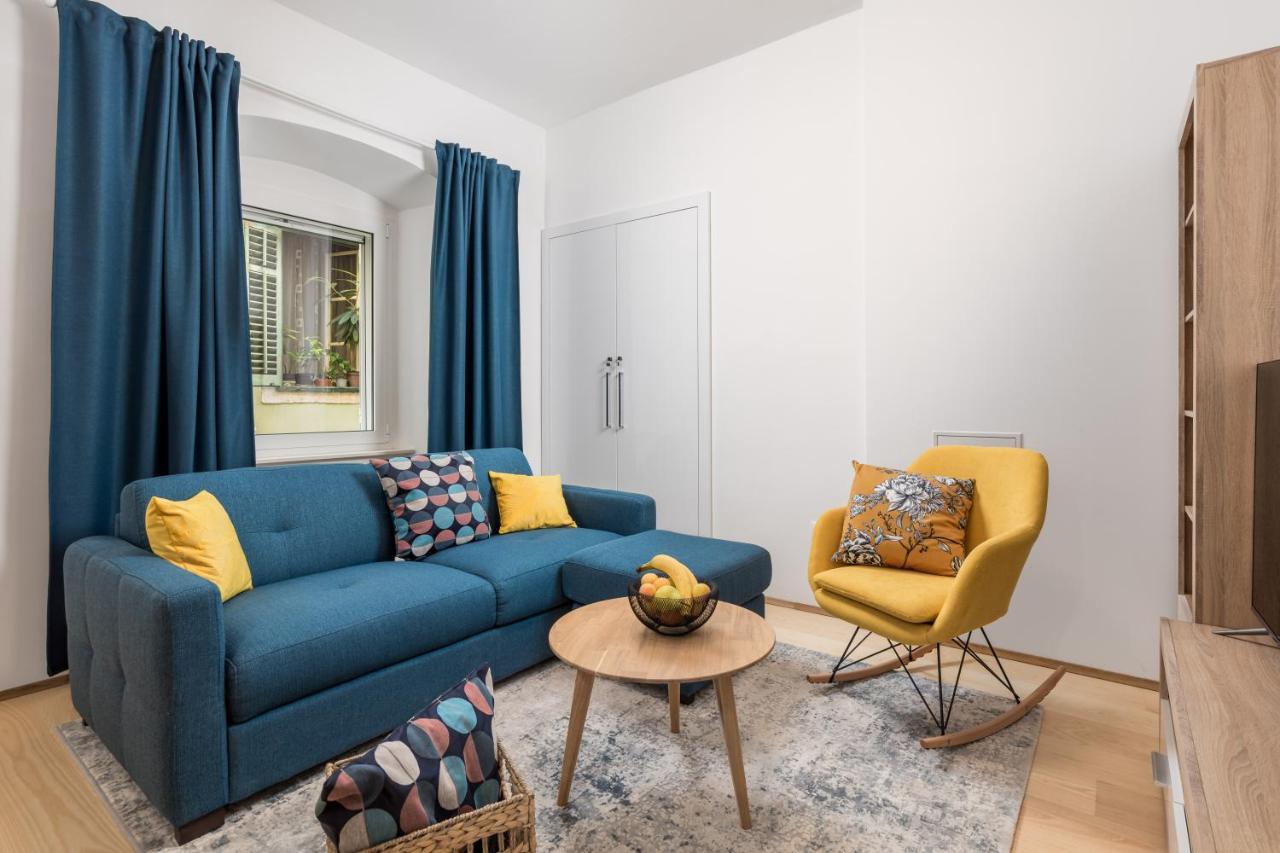 El Caminante Apartment Rijeka Exteriör bild